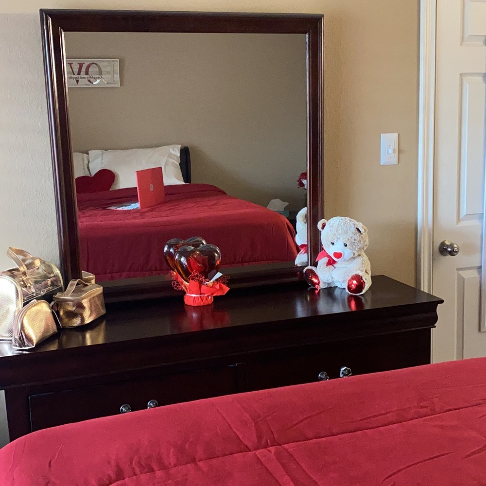 Queen wood bedroom sets